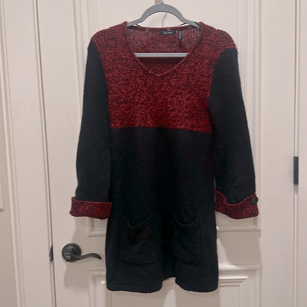 Women’s Vice Versa Wool Knit Red and Black Front Pockets Sweater Dress M